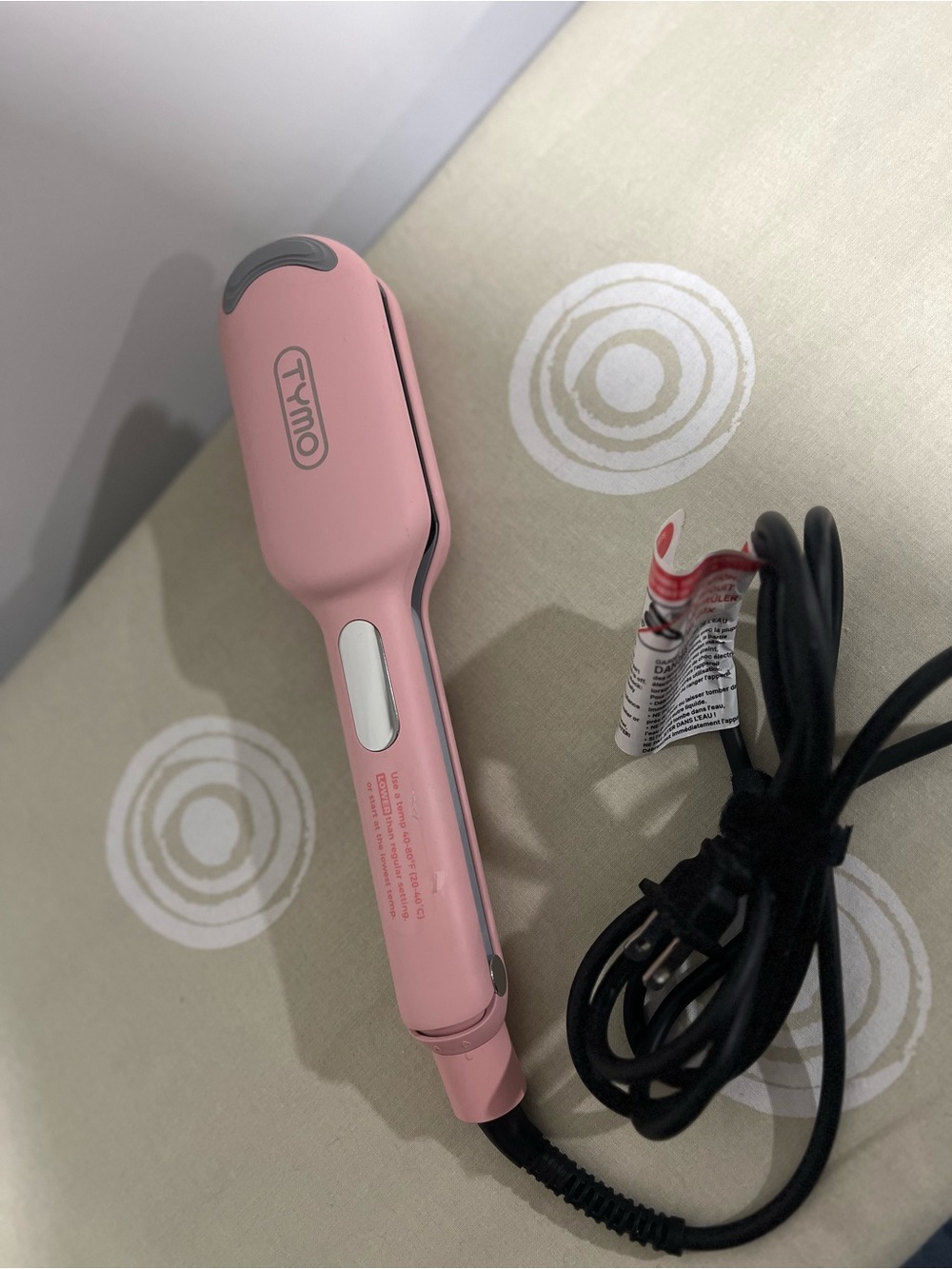 Pink Compact Hair Waver - Travel-Friendly Styling Iron